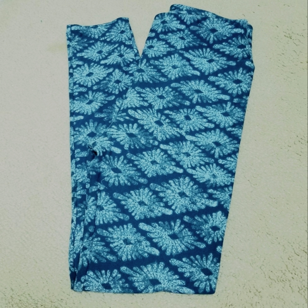 ⭐4 for $20 Lularoe Teal Leggings Standard One Sz